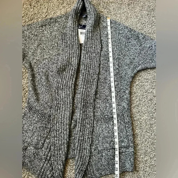 Chaps Gray Cardigan Sweater Gray Oversized Collar Size Small. Nwt - Picture 6 of 8